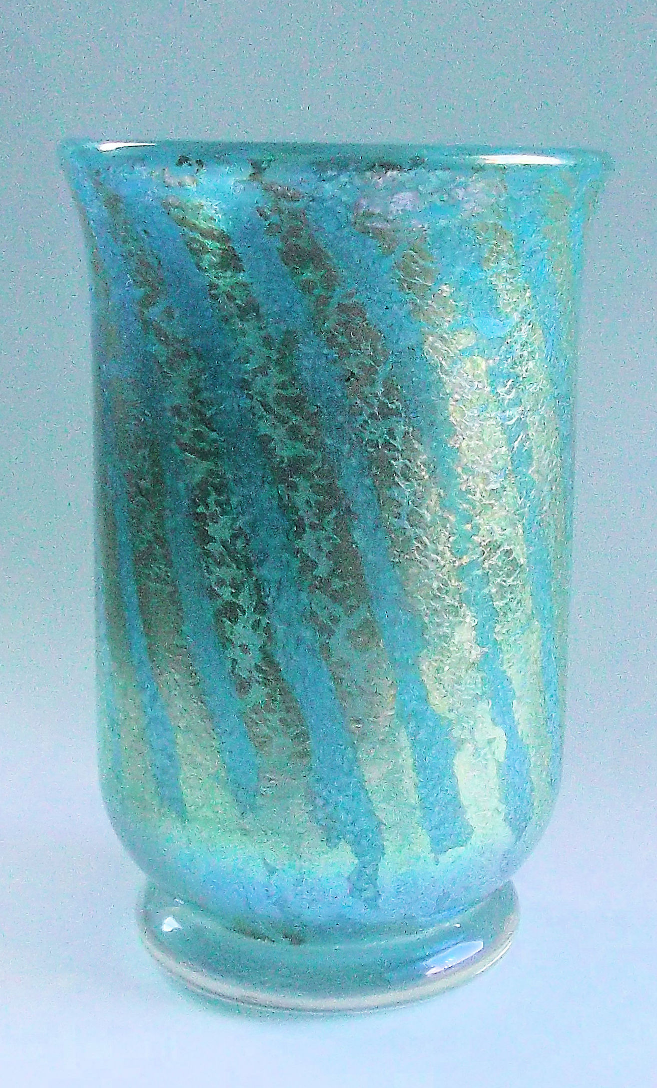Isle of Wight Glass information from the Glass Encyclopedia